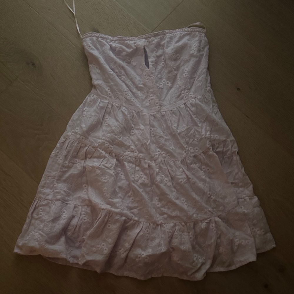 light purple strapless dress with embroidered flowers